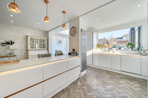 Kitchen- click for photo gallery